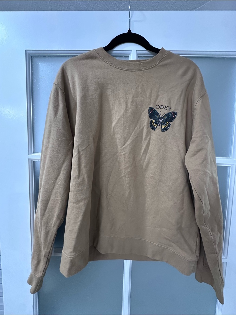 OBEY Worldwide Butterfly Graphic Tan Crewneck Sweatshirt Men’s M